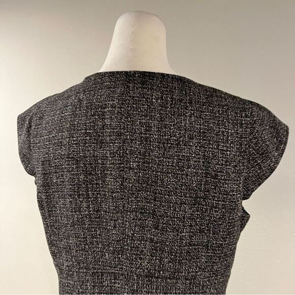 The Limited Elegant cap sleeves knee length Dress size 12 - Picture 8 of 14